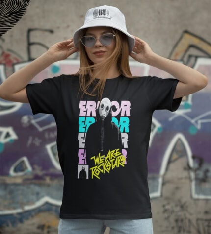 Yüksek kaliteli erkek tişört, cesur grafik ve sloganlar ile dikkat çekici tasarım, rahat ve şık giyim için ideal, günlük ve spor kombinlere uygun, trend moda ürünü.