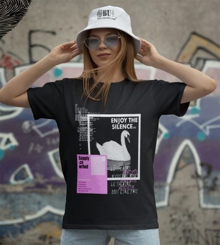 Düzenli tişört, zarif ve rahat tasarımıyla günlük giyimde şıklık sağlar, çeşitli renk ve beden seçenekleriyle tarzınıza uygun.