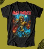 Renkli Iron Maiden tişört tasarımı, müzik ve heavy metal hayranları için ideal, karanlık ve etkileyici detailarla detaylandırılmış, konser ve günlük kullanım için uygun, yüksek kaliteli baskı ile öne çıkar.
