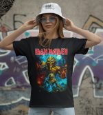 Yüksek kaliteli Iron Maiden baskılı siyah tişört, rock müzik ve heavy metal tarzını yansıtan detaylara sahip, genç ve dinamik tarzlar için uygun, rahat ve şık giyim seçeneği.